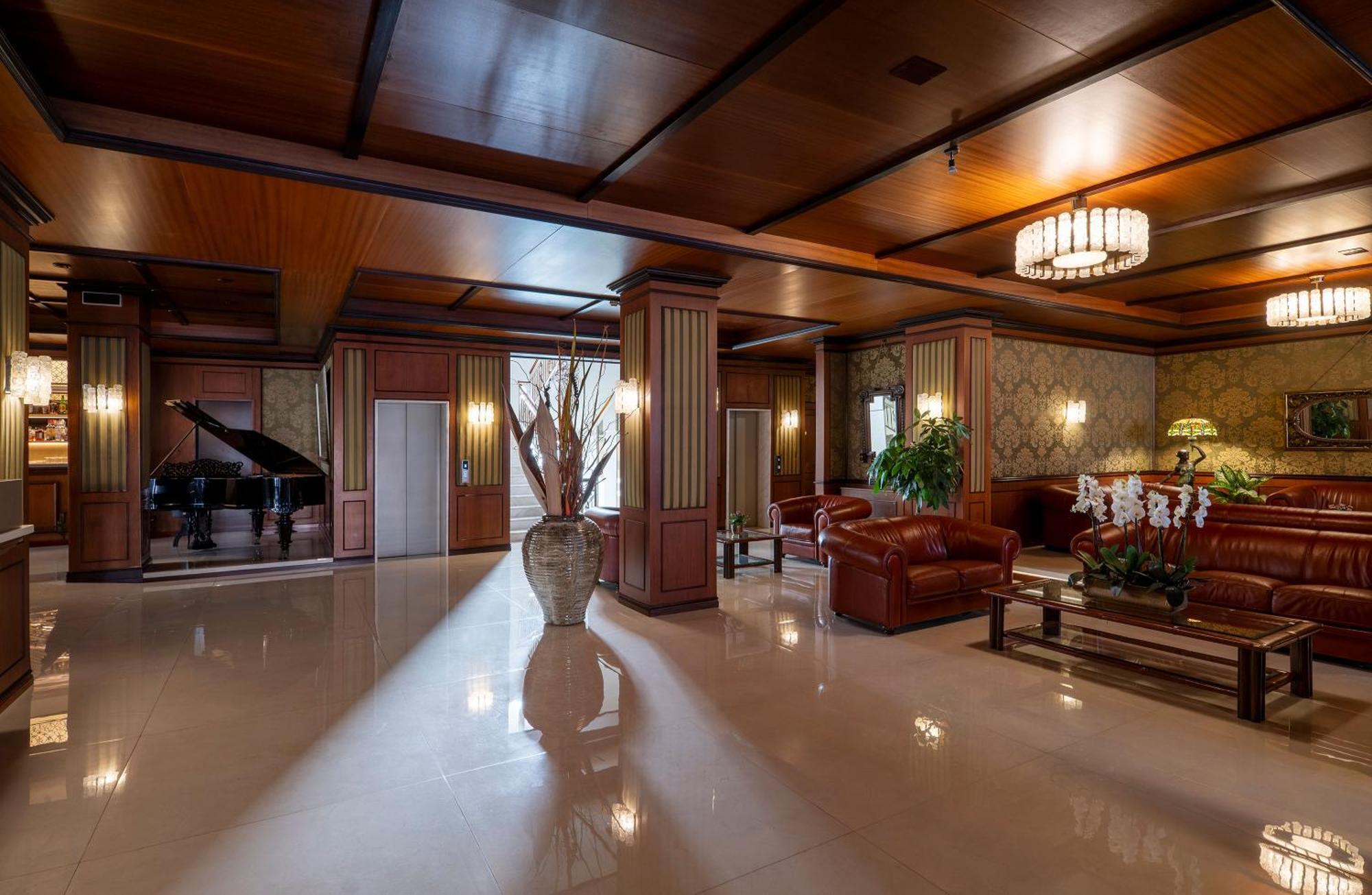 Hotel Delle Palme Lecce Luaran gambar